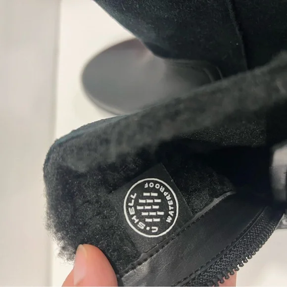 Unstructured By Clark’s Black Faux Fur Winter Boots - New Without Box - Reemoly - Picture 14 of 15